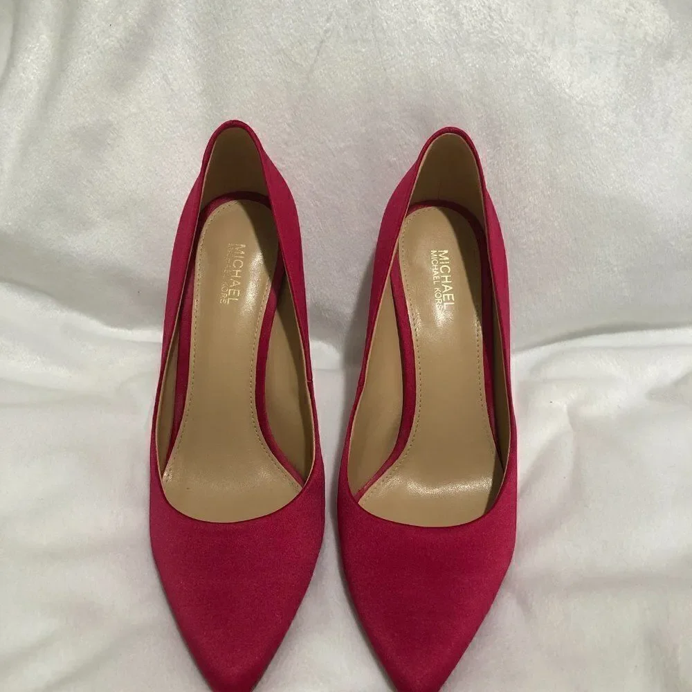 Michael Kors Claire Satin Pump - Ultra Pink‎